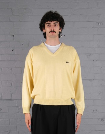 Vintage Size L Lacoste Knitted V-Neck Jumper in Yellow