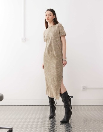 Noisy May midaxi split t-shirt dress in washed sage